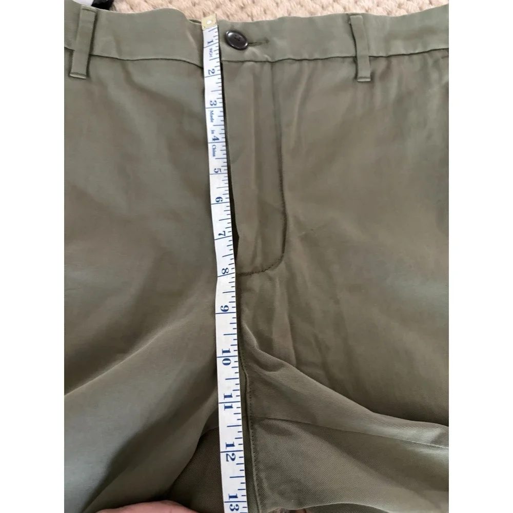 Everlane Lot of 2 Mens Uniform Slim Fit Shorts Size 34 Tan Green